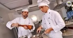 auxiliar de cozinha