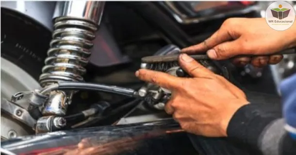 Curso Básico de Mecânica Aplicada em Reparação de Motocicletas 